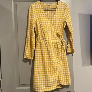 Old navy plaid wrap dress
